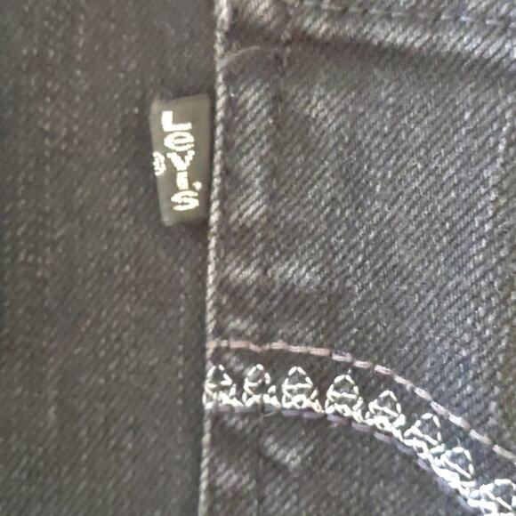 Levi's Women's Black 505 Straight Leg Jeans - Picture 7 of 9